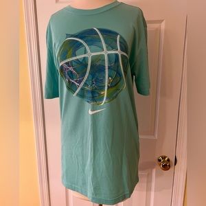 Woman’s Nike Dri-fit Short Sleeve T-shirt